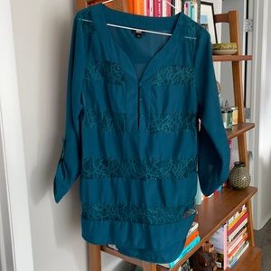 Mossino Teal Lace Tunic